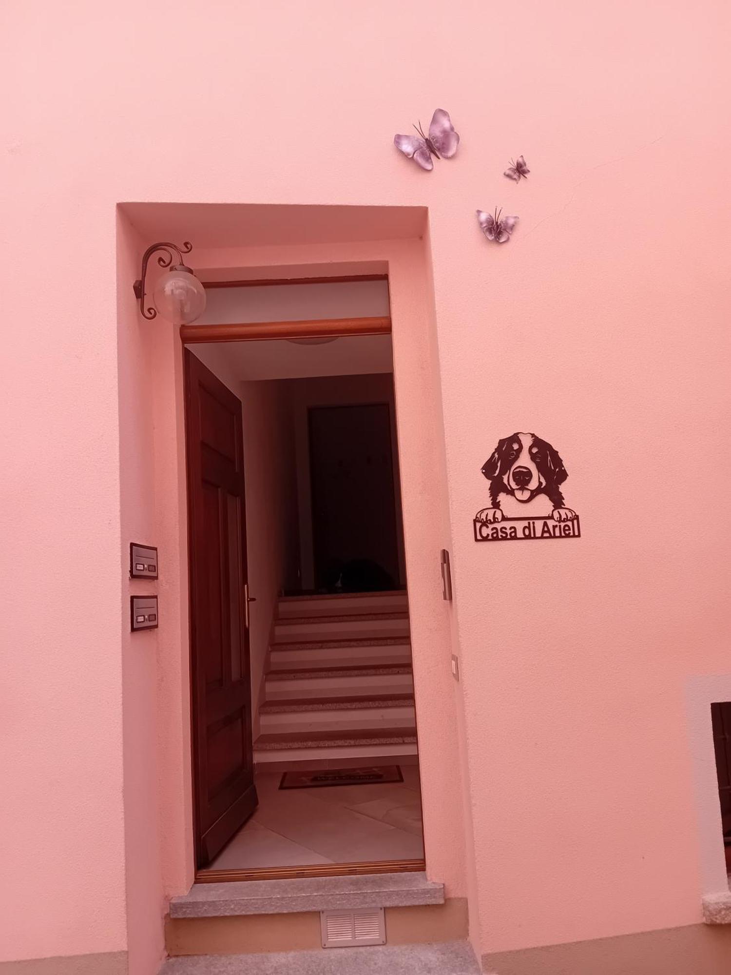 Carlazzo Casa Di Arielヴィラ エクステリア 写真
